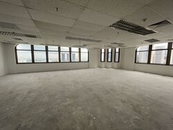 Peninsula Plaza (D6), Office #393236601